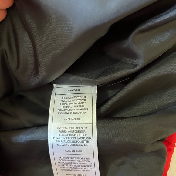 Madden Girl Red Puffer Jacket Faux Fur Hood XXL Juniors | Winter Cozy Chic - Picture 11 of 15